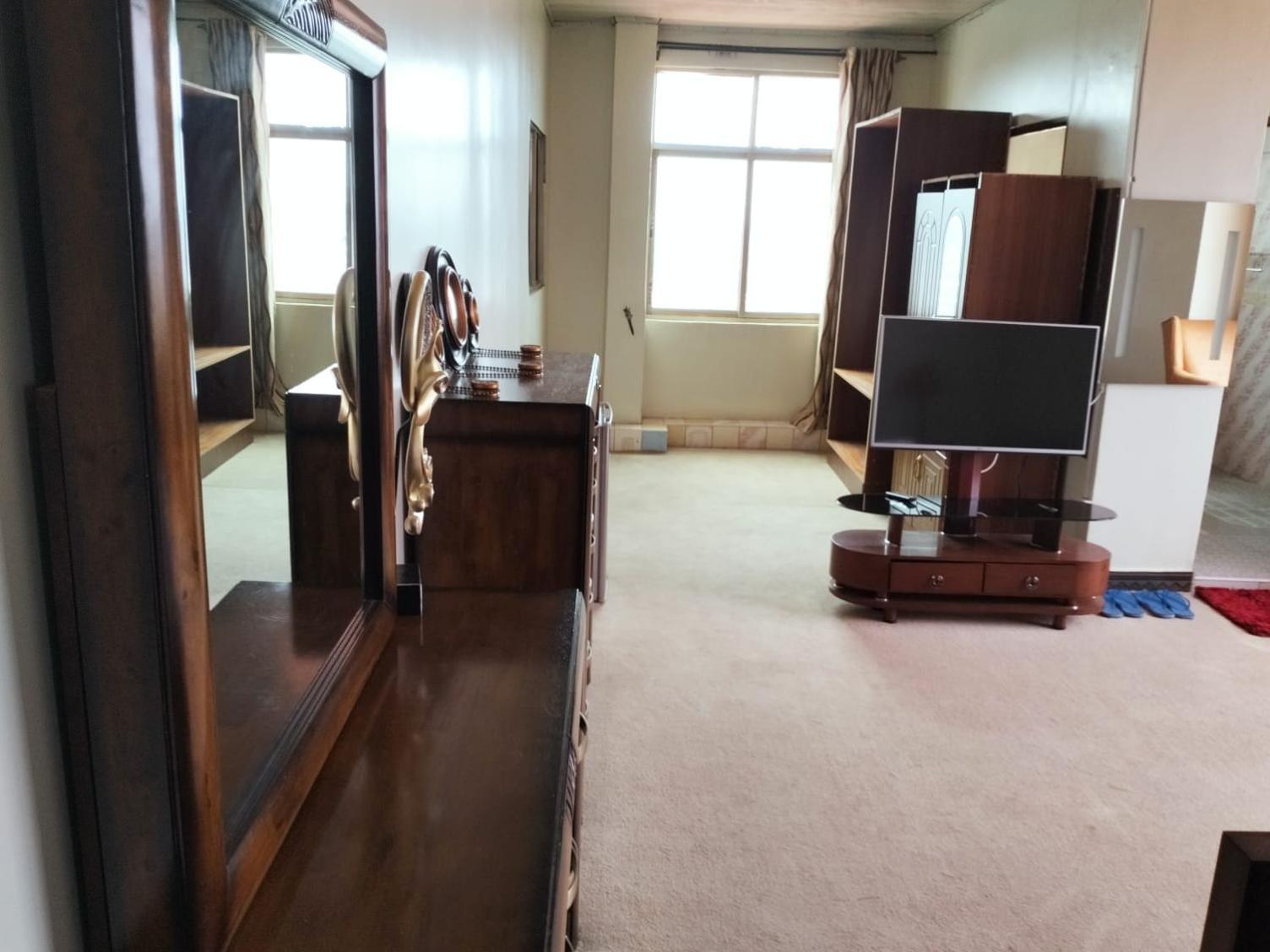 Newstead Hotel Найваша Екстериор снимка
